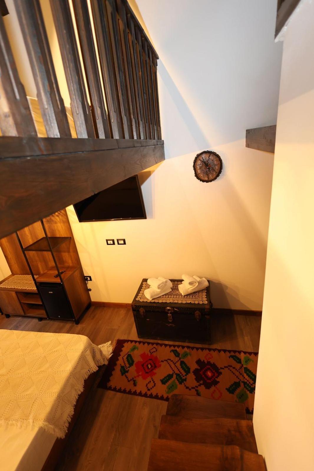 Ador Boutique Hotel Berat Exterior foto